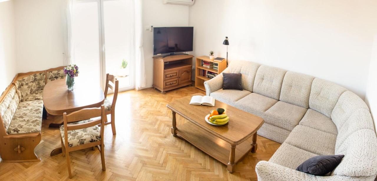 Apartment Gallery - View Of The Old Town & Free Parking Dubrovnik Exterior photo
